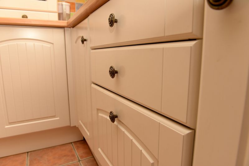 Kitchen Cabinets Refacing in Lafayette, IN